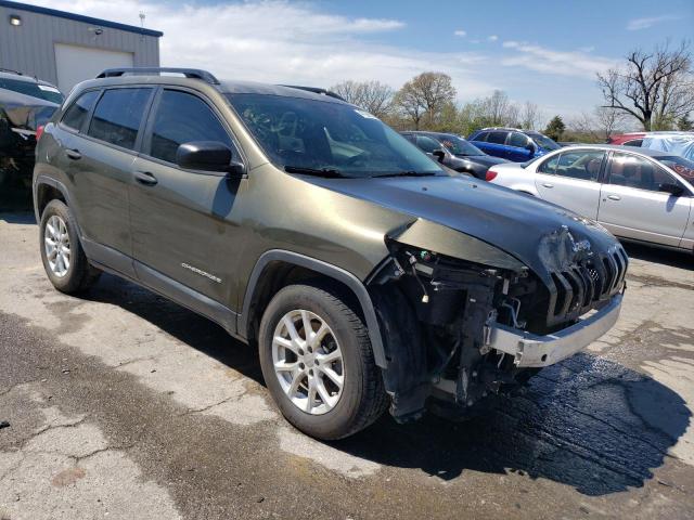 1C4PJMAB4GW118031 Jeep Cherokee Sport