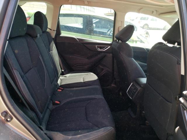 JF2SKAEC1KH568047 Subaru Forester Premium