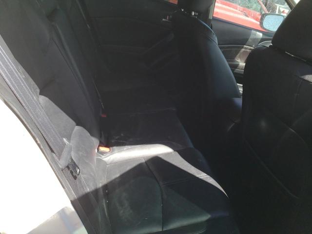 3MZBN1V70HM113944 Mazda 3 TOURING