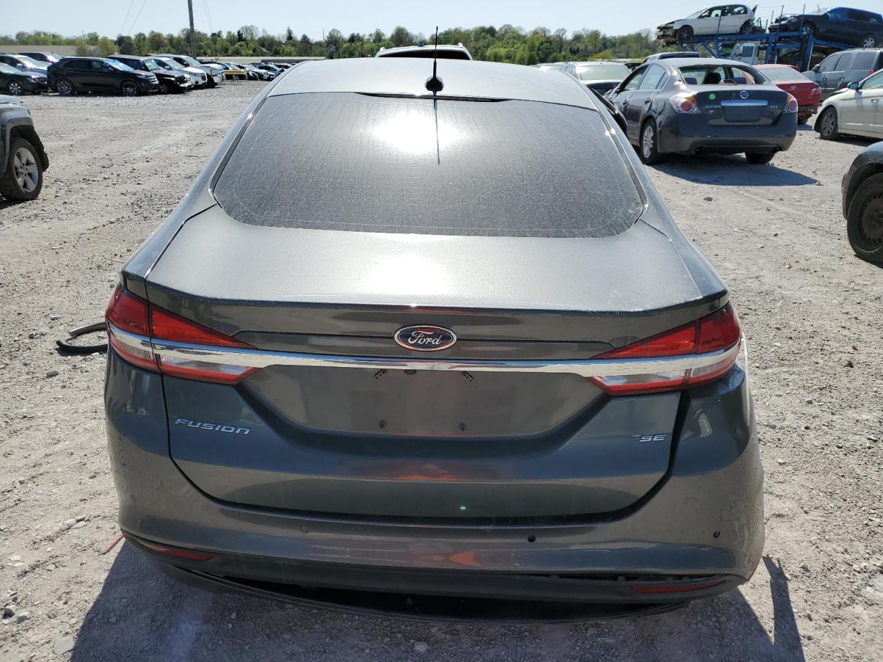 3FA6P0H74JR175480 2018 Ford Fusion Se