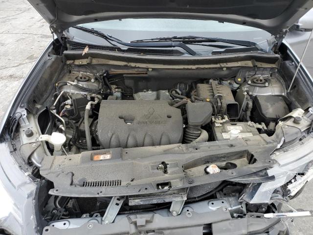 JA4AD3A39KZ024891 Mitsubishi Outlander Se