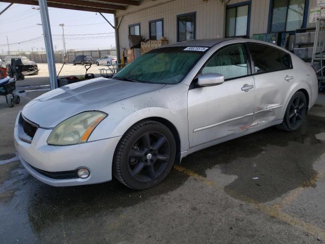 2004 Nissan Maxima SE