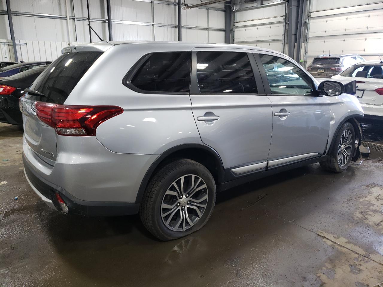 2016 Mitsubishi Outlander Se vin: JA4AD3A39GZ027216