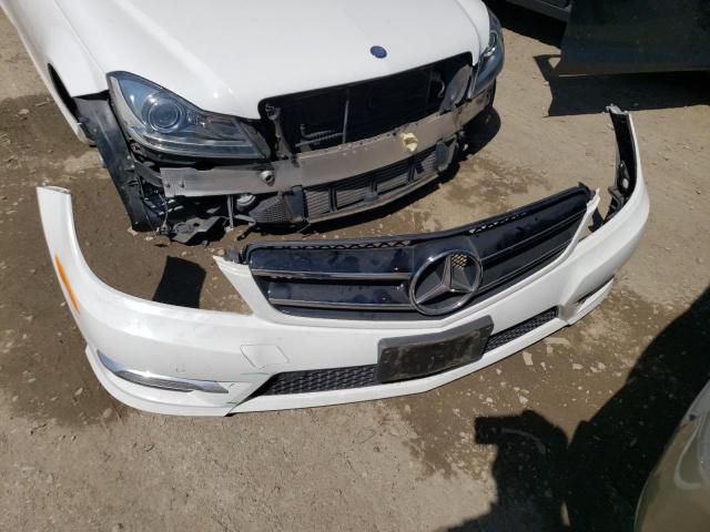 WDDGJ4HBXFG364909 Mercedes-Benz C 250