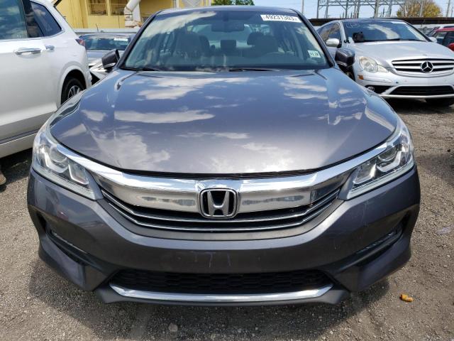 2017 HONDA 1100 VT - 1HGCR3F85HA025520