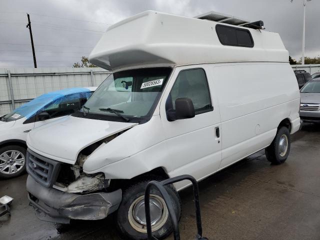 2004 Ford Econoline Cargo Van 