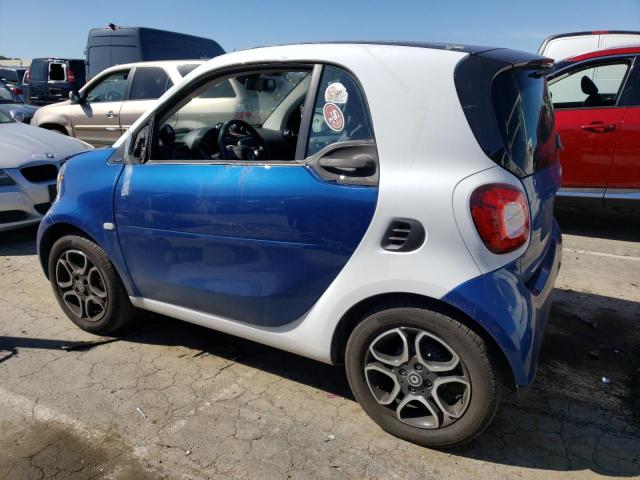 VIN WMEFJ5DA2GK047604 2016 Smart Fortwo no.2