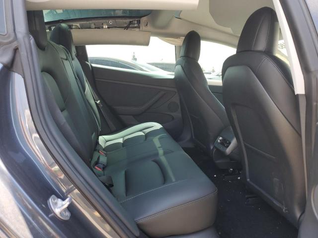 5YJ3E1EA0PF433481 Tesla MODEL 3