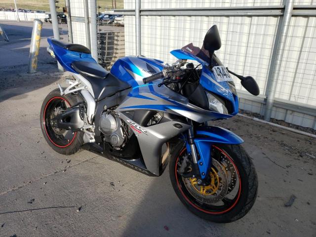 2007 HONDA CBR600 RR - JH2PC400X7M008243