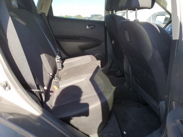 JN8AS5MT0FW653714 Nissan Rogue Select S