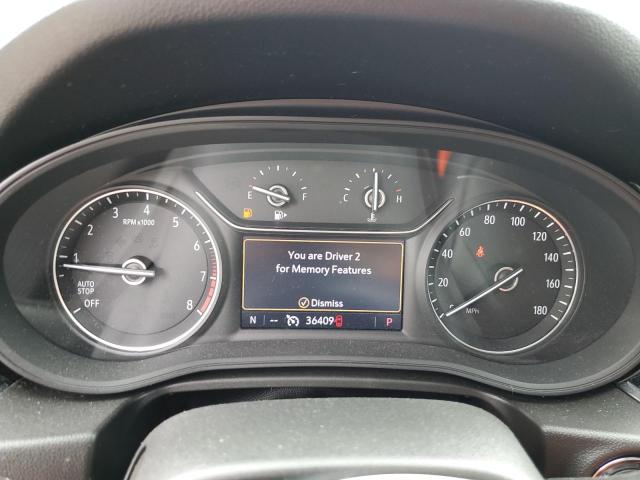 2019 BUICK REGAL ESSE W04GP6SX1K1044457