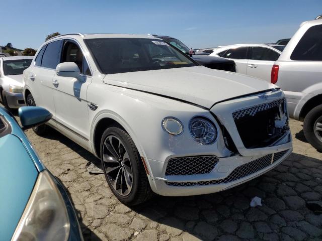 VIN SJAAC2ZV2HC016041 2017 Bentley Bentayga no.4