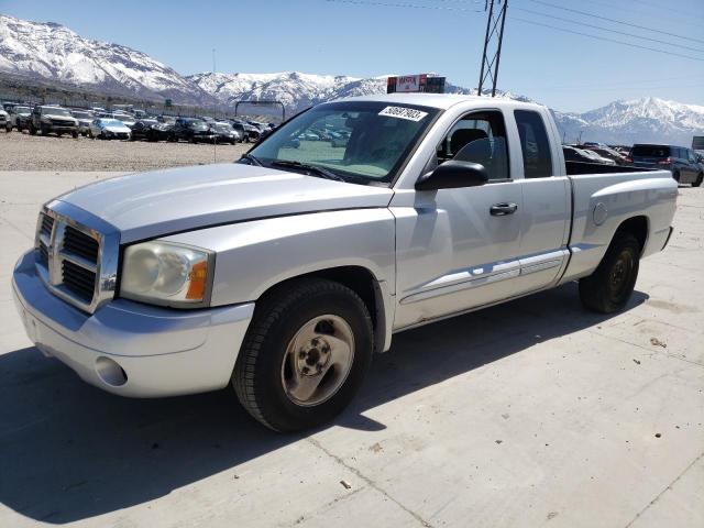 2005 Dodge Dakota SLT