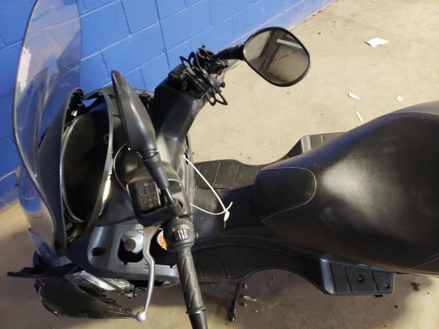 2019 SUZUKI UH200 MLCCH41A9K1600004