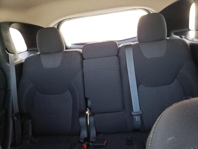 1C4PJMCS8HW657945 Jeep Cherokee Latitude