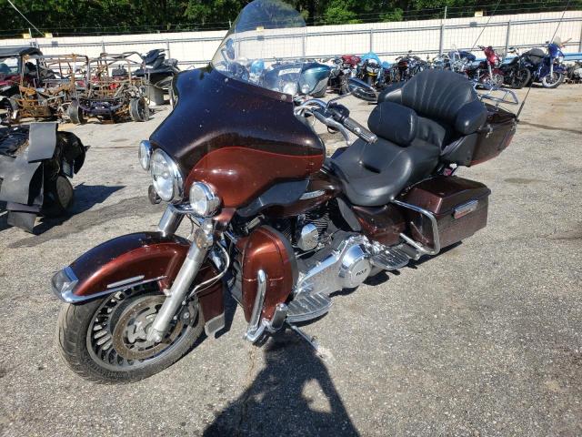 2011 HARLEY-DAVIDSON FLHTK - 1HD1KEM1XBB626403