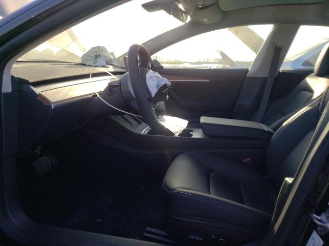 5YJ3E1EA3PF438951 Tesla MODEL 3