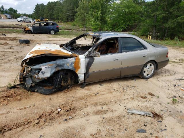 2000 Lexus ES 300 