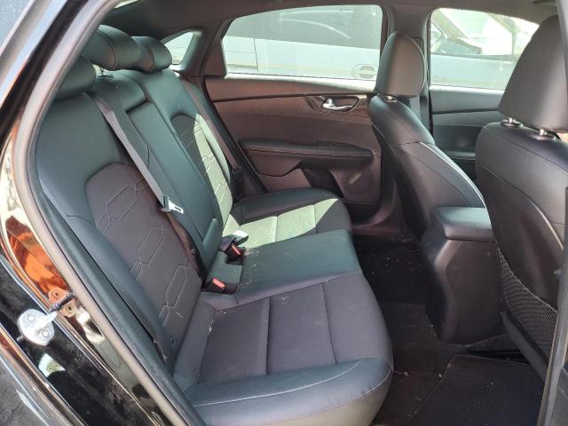 3KPF34AD7LE137992 KIA Forte Gt Line