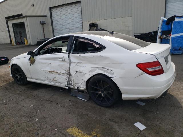 WDDGJ4HB2FG431163 Mercedes-Benz C 250