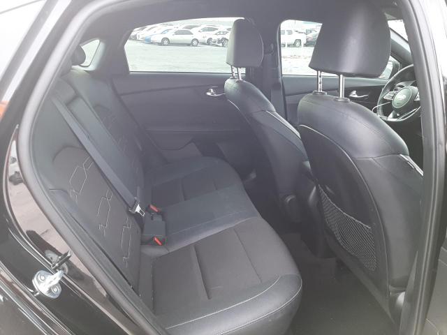3KPF34AD3ME268726 KIA Forte Gt Line