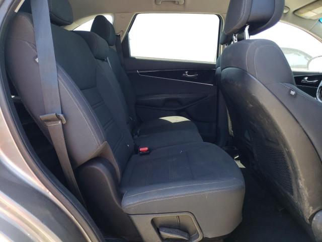 5XYPG4A36GG093945 KIA SORENTO LX