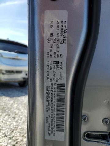 3C4NJCBB4KT833132 Jeep Compass Latitude