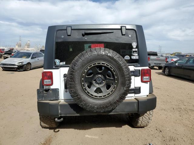 1C4AJWAG2GL122951 Jeep Wrangler Sport