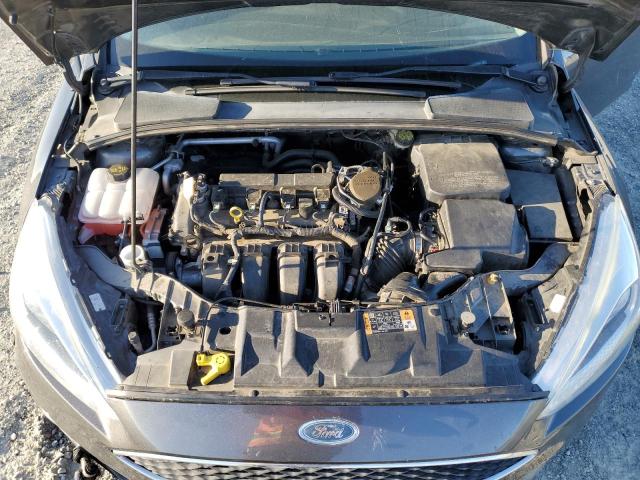 1FADP3F20FL221053 Ford FOCUS SE