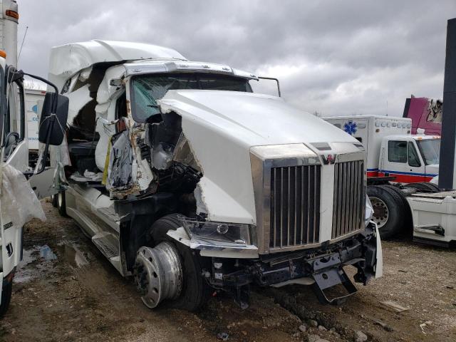 Western Star salvage cars for sale: 2022 Western Star 5700 XE