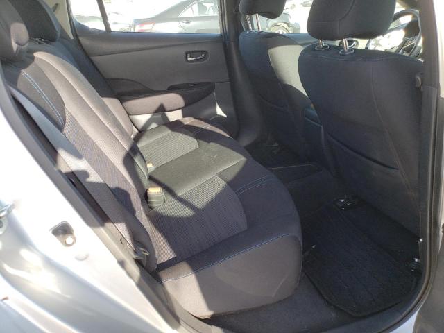 1N4AZ1CP3KC308151 Nissan LEAF S