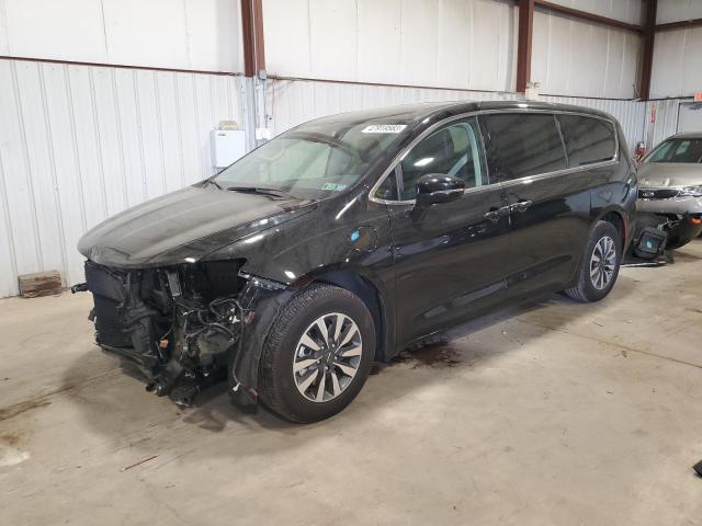 2C4RC1L73NR205550 2022 CHRYSLER PACIFICA, photo no. 1