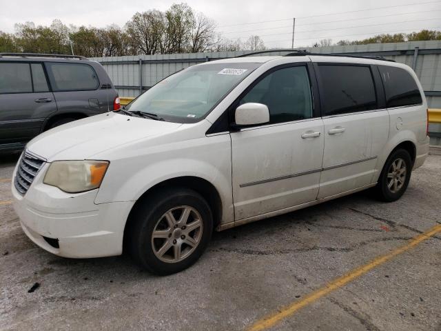 2009 Chrysler Town & Country Touring