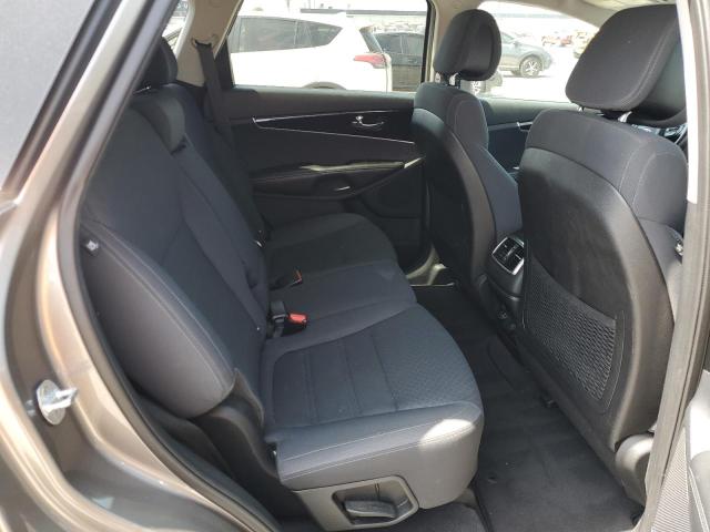 5XYPG4A39GG062284 KIA SORENTO LX