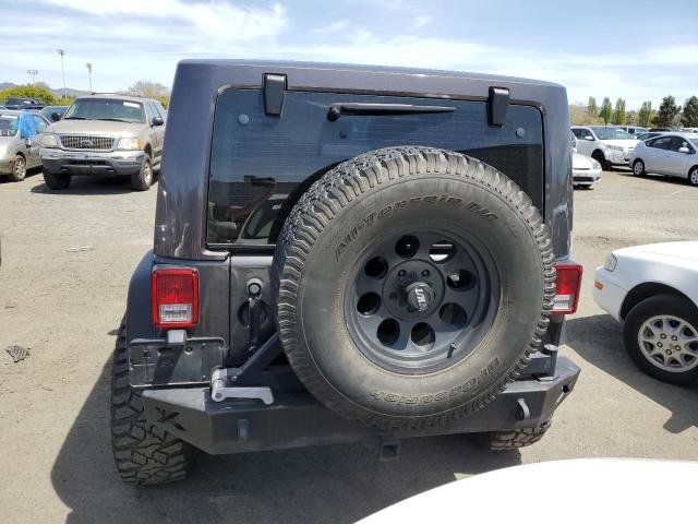1C4BJWCG2HL557021 Jeep Wrangler Rubicon