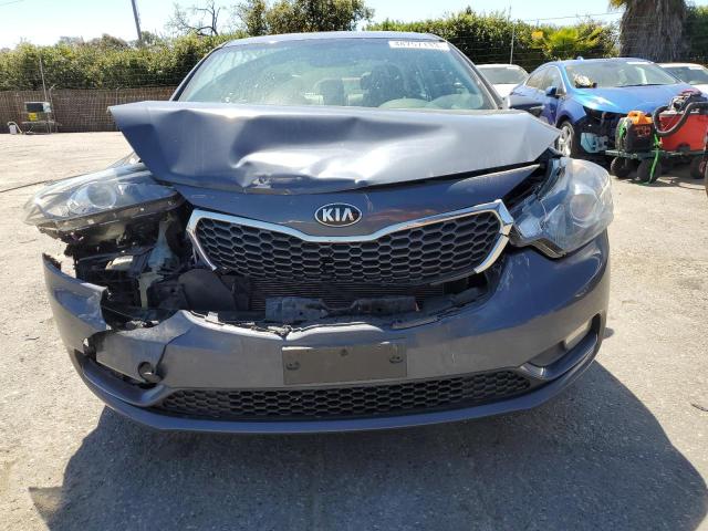KNAFZ4A86G5598312 KIA FORTE EX
