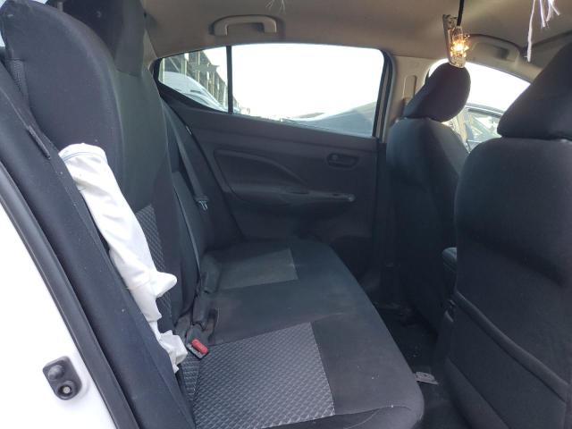 3N1CN8DV7LL822095 Nissan VERSA S