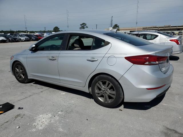 5NPD84LFXHH117679 Hyundai ELANTRA SE