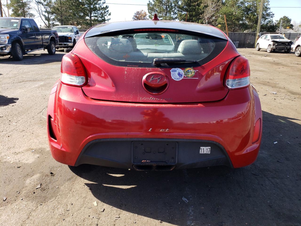 2012 Hyundai Veloster vin: KMHTC6AD5CU065573