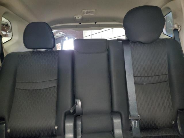 2018 NISSAN ROGUE S/SV KNMAT2MV6JP599444