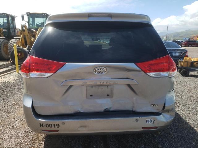 2013 Toyota Sienna Xle VIN: 5TDYK3DC9DS318463 Lot: 61393634