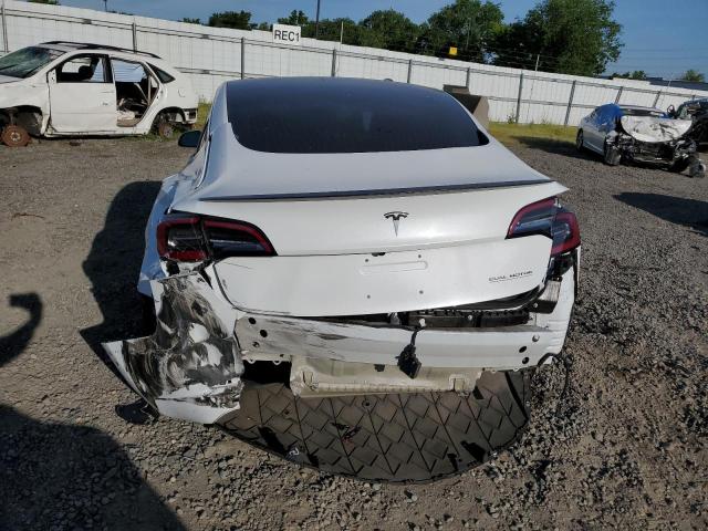 5YJ3E1EB9JF055869 Tesla MODEL 3