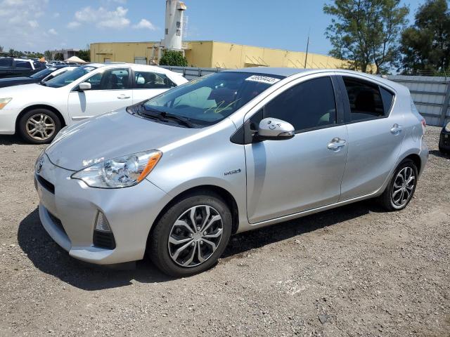 2014 Toyota Prius c 