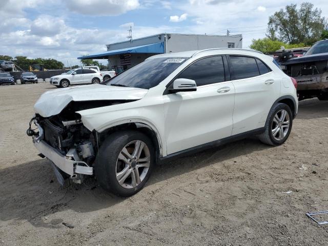 2016 MERCEDES-BENZ GLA 250 - WDCTG4EB3GJ203599