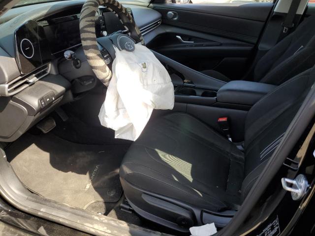 5NPLS4AG2NH078140 Hyundai ELANTRA SEL