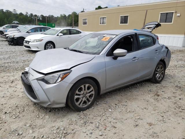 Toyota Yaris salvage cars for sale: 2017 Toyota Yaris IA