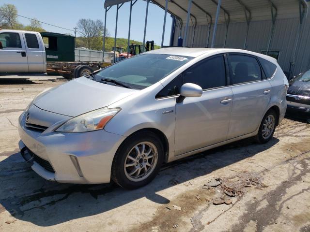 Toyota Prius v 2014