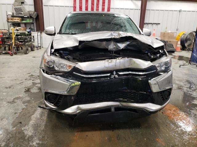  MITSUBISHI OUTLANDER 2018 Silver