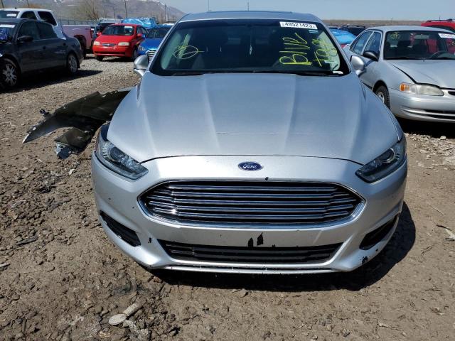 3FA6P0HD3GR281997 Ford FUSION SE