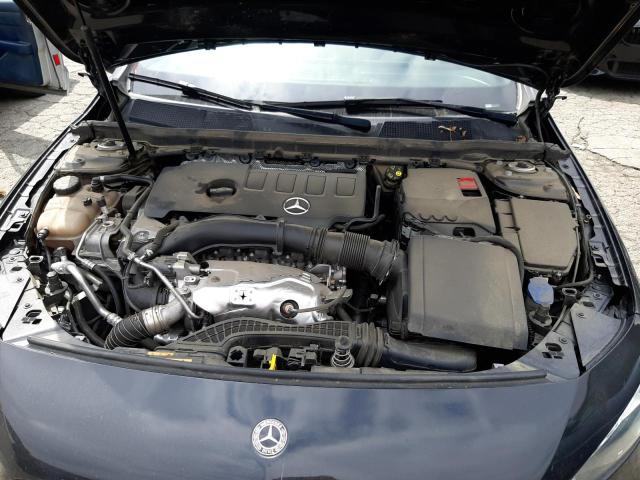 WDD3G4EB3KW023708 Mercedes-Benz A 220